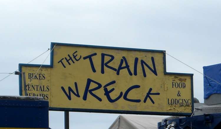 The Train Wreck - Smoke Shack